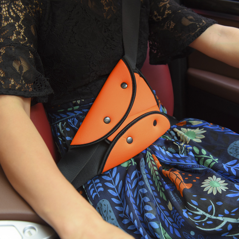 Car Child Safety Belt Triangle Retainer Regulator 5