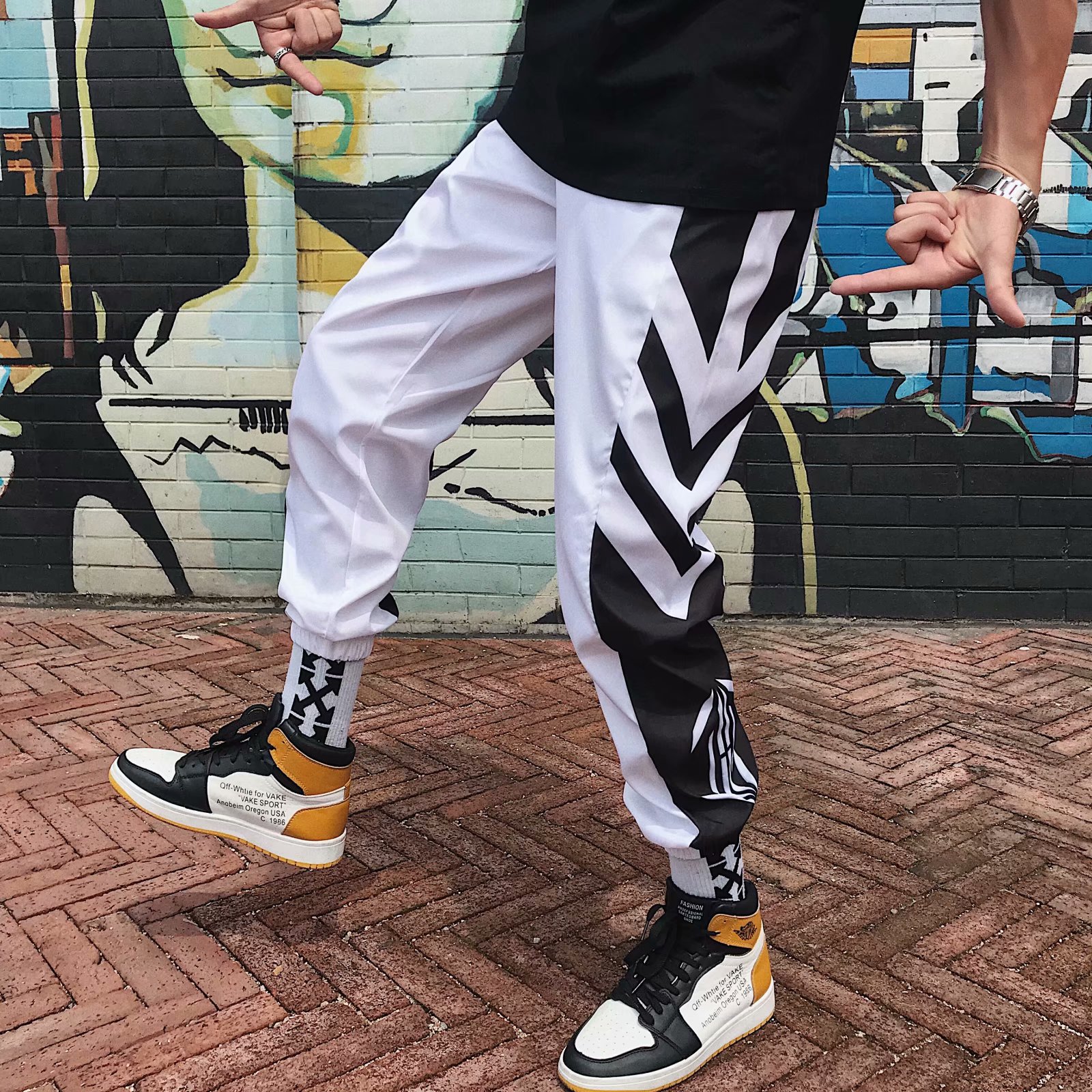 Korean Style Loose Fit Color Block Pants 4