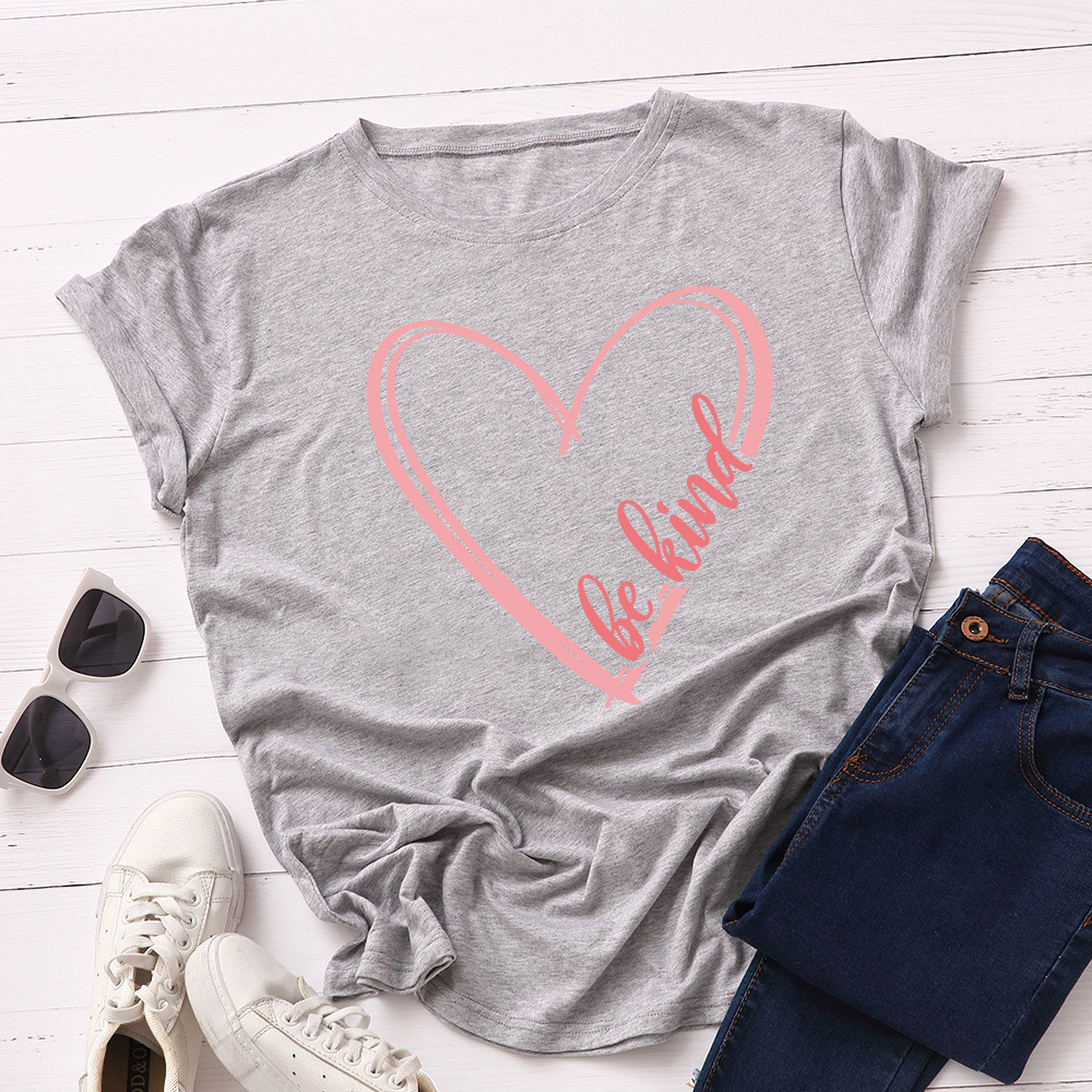 Heart-Shaped Love Short-Sleeved T-Shirt 4