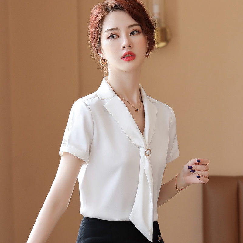 Goddess Fan V Neck Silk Blouse 2