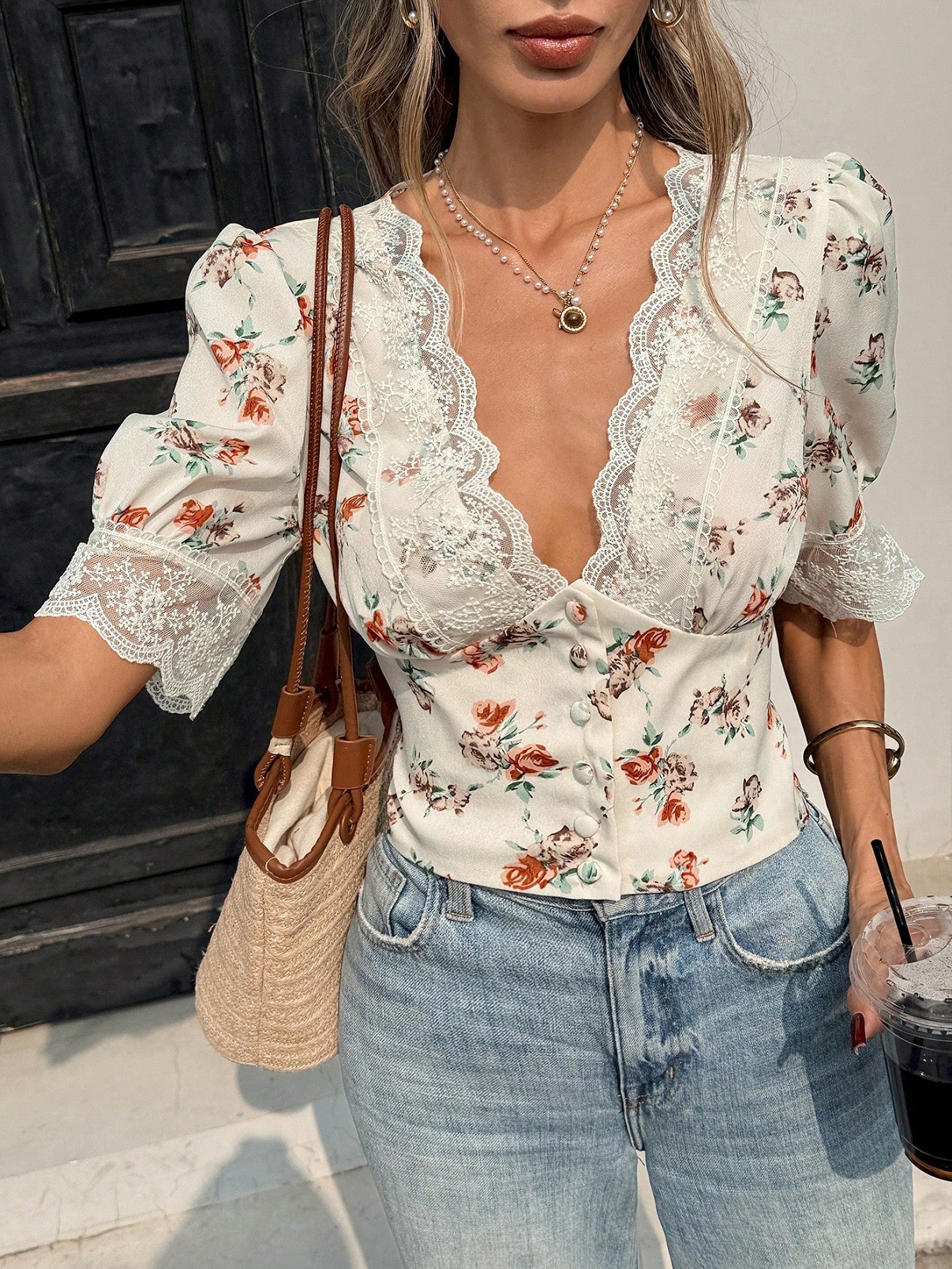 French Retro Lace V-Neck Puff Sleeve Top 9