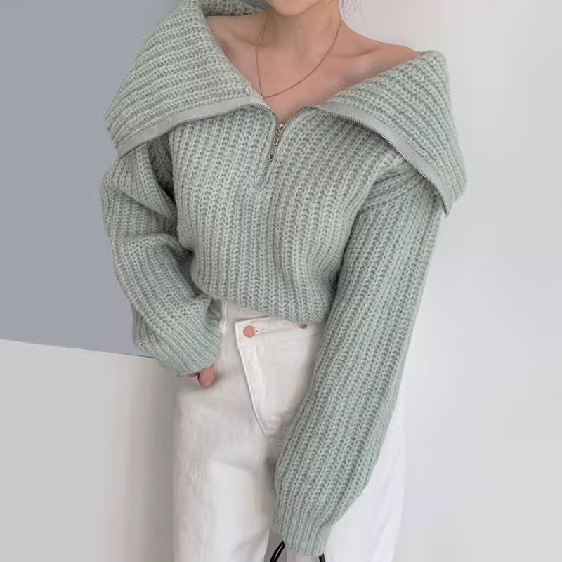 Loose Knit Sweater with Lapel and Zipper