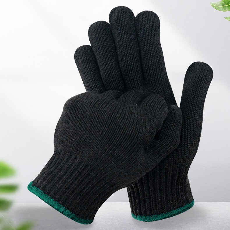 Black and Grey Cotton Yarn Gloves