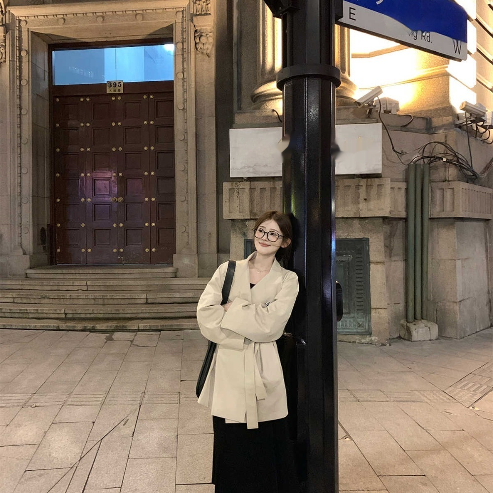 Elegant Mid-Length Women's Coat with Stand Collar