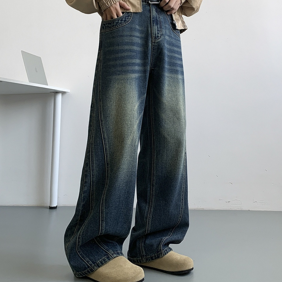 High-Street Straight-Leg Jeans with Lightning Pattern