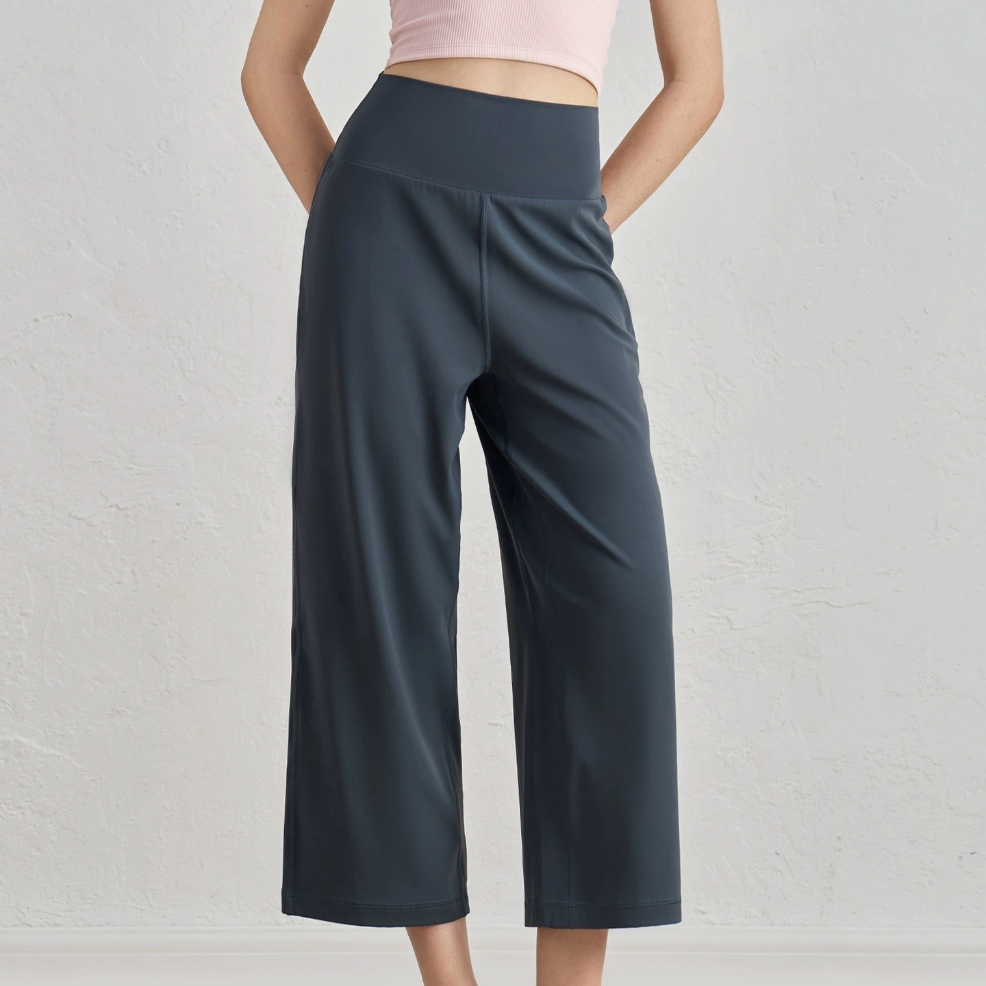 High-Waist Wide-Leg Mid-Length Yoga Pants